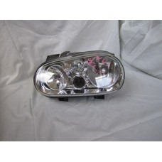 Volkswagen Golf offside headlight