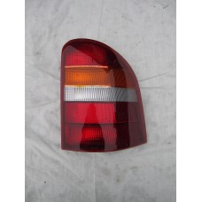 Ford Mondeo MK2 Estate offside rear light